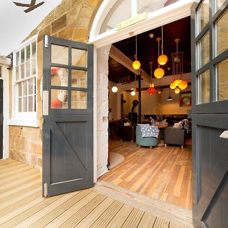 Yha Boggle Hole Hostel Fylingthorpe Bagian luar foto