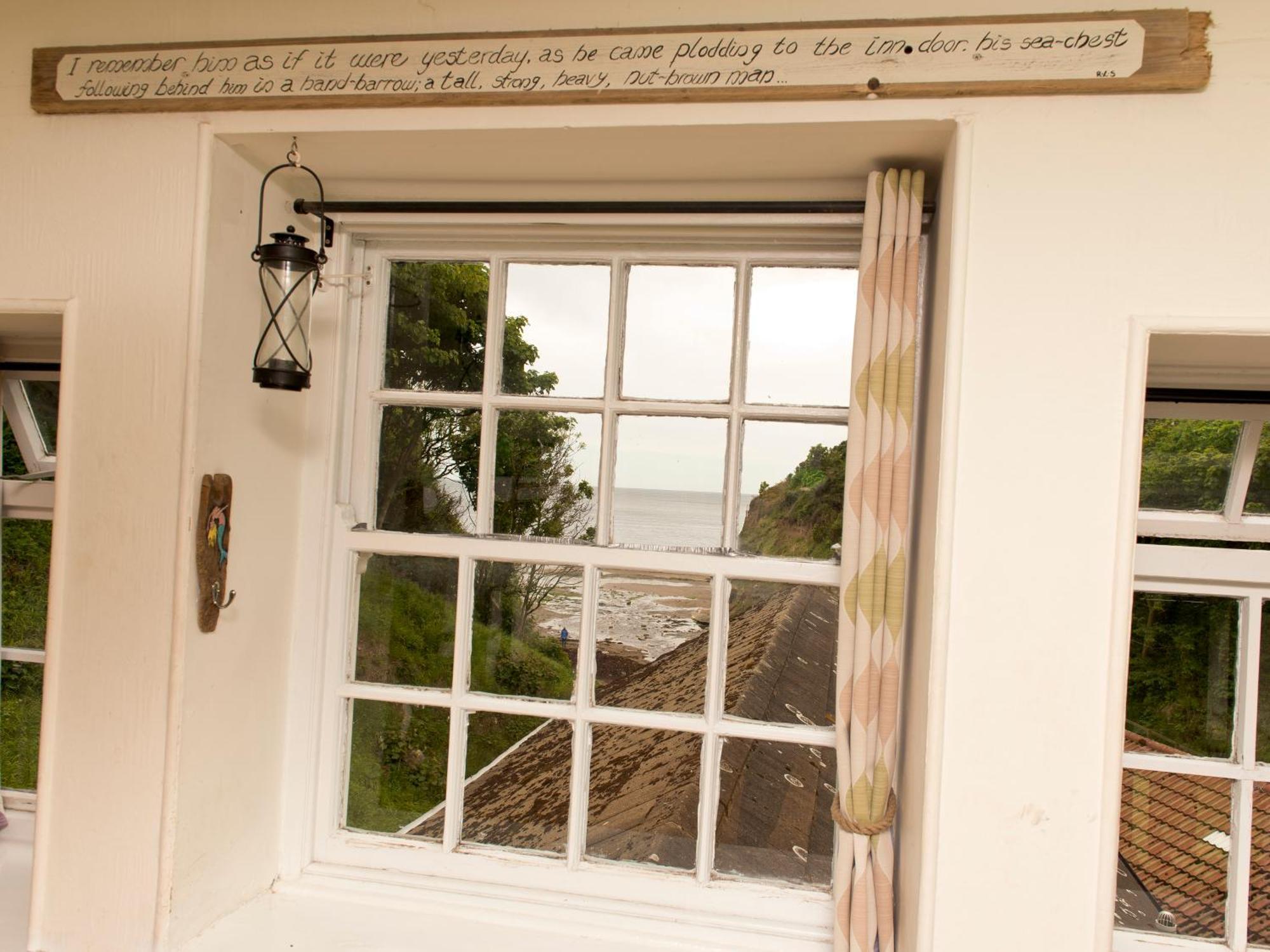 Yha Boggle Hole Hostel Fylingthorpe Bagian luar foto