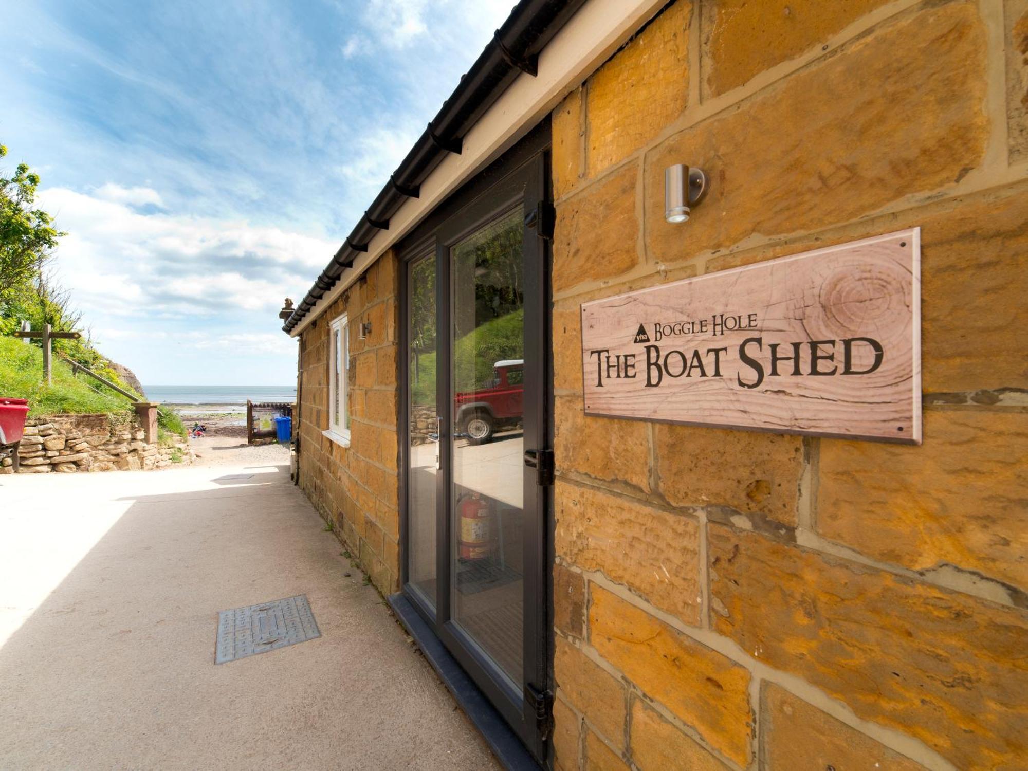 Yha Boggle Hole Hostel Fylingthorpe Bagian luar foto