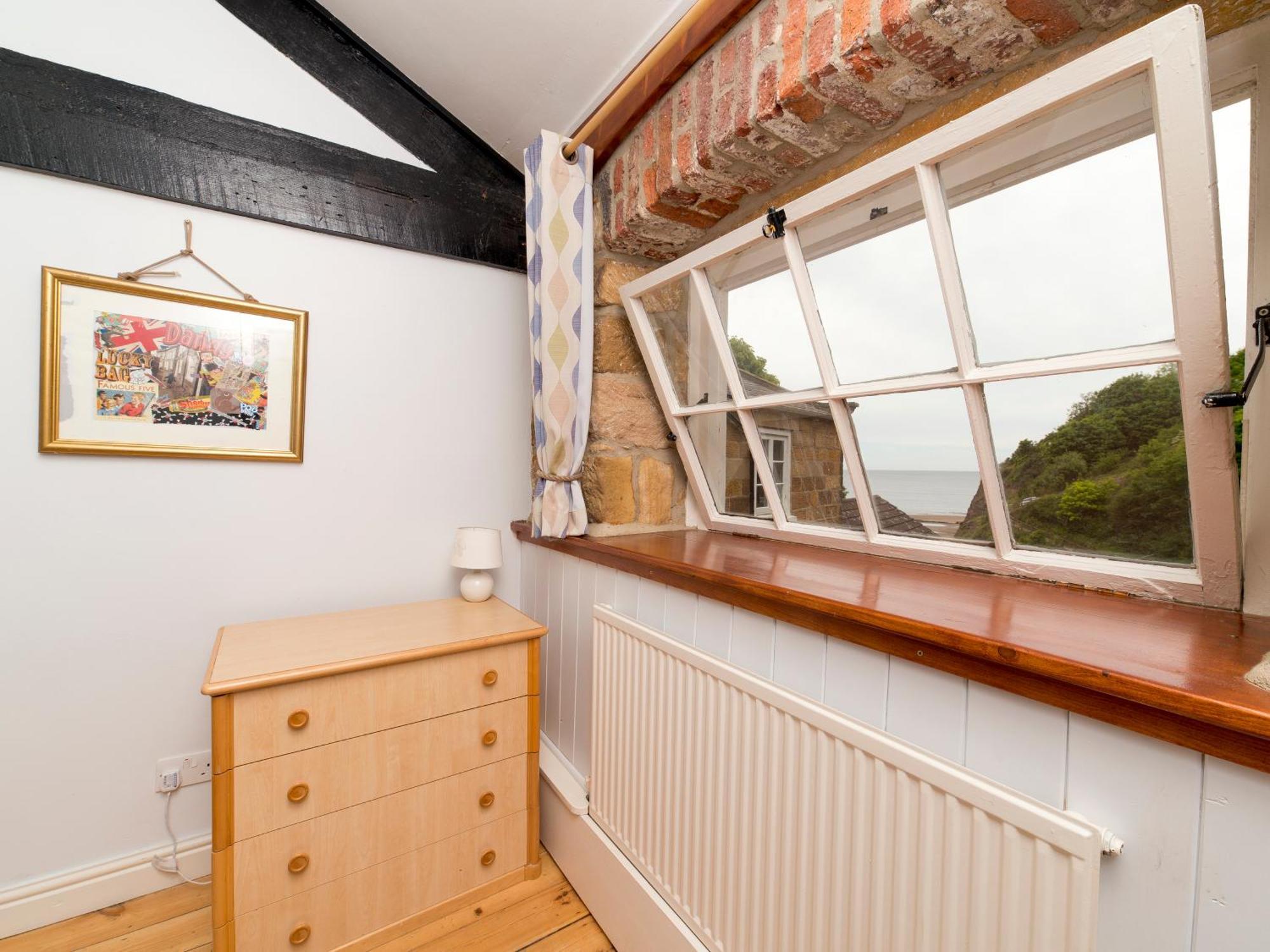 Yha Boggle Hole Hostel Fylingthorpe Bagian luar foto