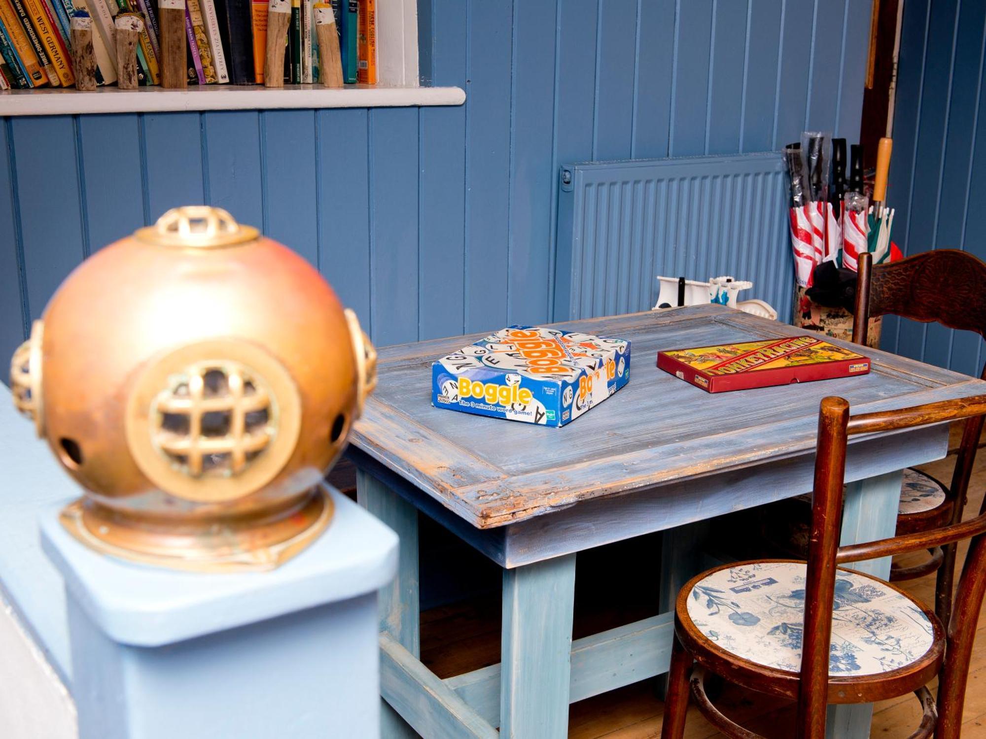 Yha Boggle Hole Hostel Fylingthorpe Bagian luar foto
